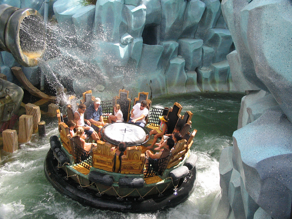 Universal orlando islands of adventure popeye water raft ride